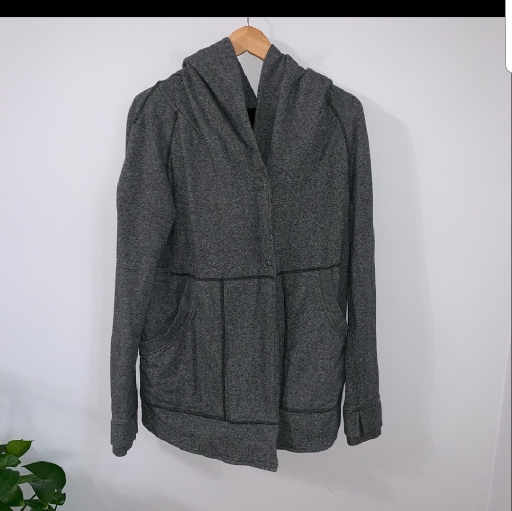 Lululemon re-posh size 6 cardigan hoodie